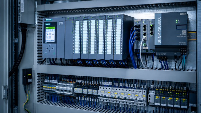 control de procesos y automatización de maquinaria